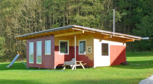 Kioskähnlicher Flachbau – eine bauliche, angeblich genehmigungsfreie Veränderung